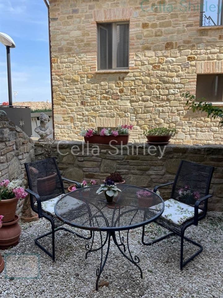 4 bedrooms house for sale in Santa Vittoria in Matenano, Italy - Image 3