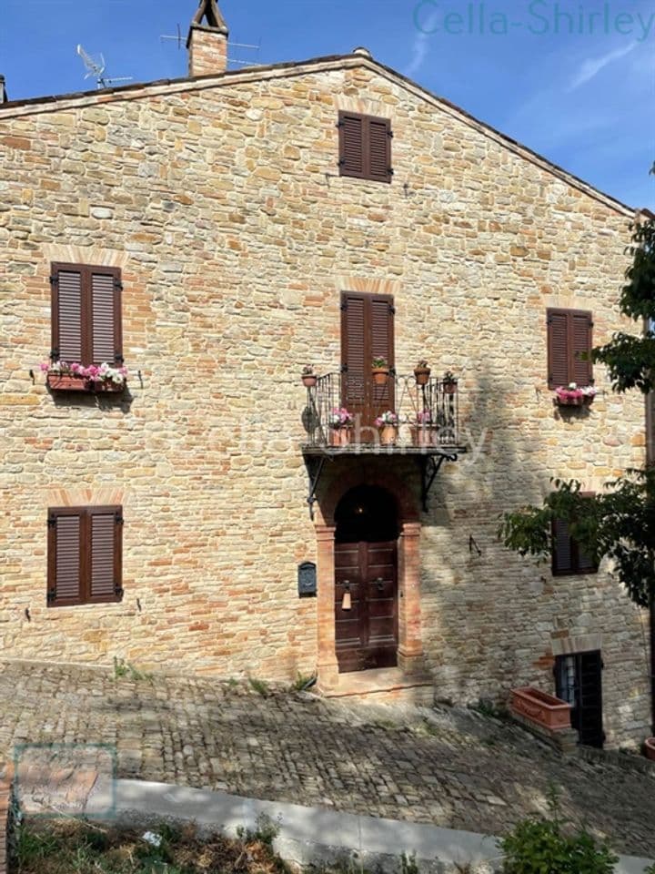 4 bedrooms house for sale in Santa Vittoria in Matenano, Italy - Image 2