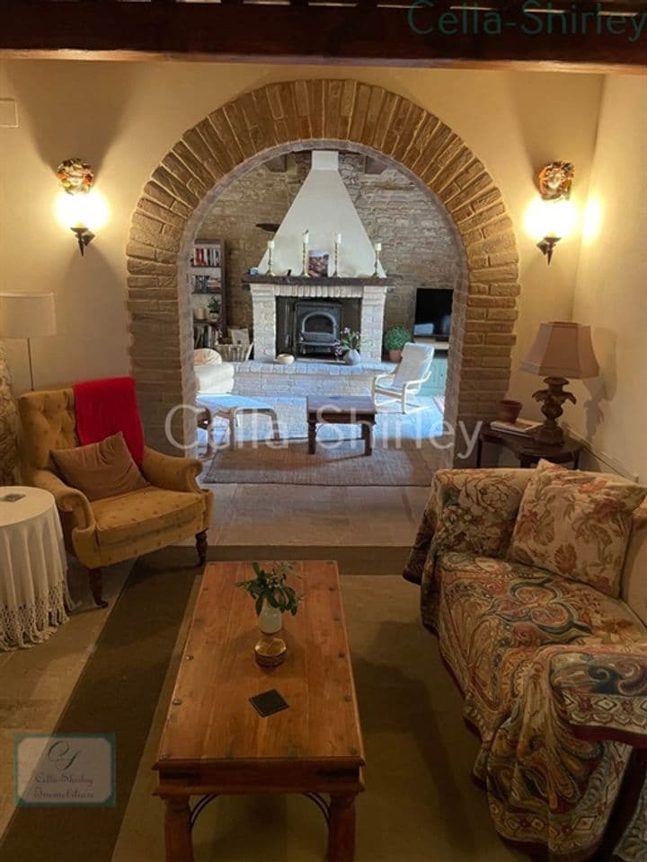 4 bedrooms house for sale in Santa Vittoria in Matenano, Italy - Image 5