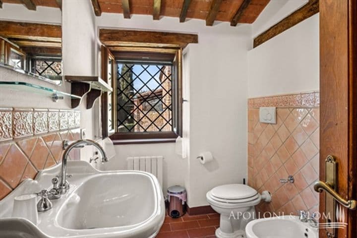 House for sale in Tuoro sul Trasimeno, Italy - Image 7