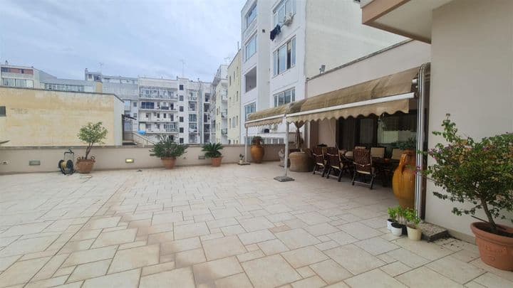 3 bedrooms building for sale in Lecce, Italy - Image 10