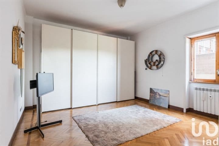 1 bedroom apartment for sale in Rome, Italy - Image 11