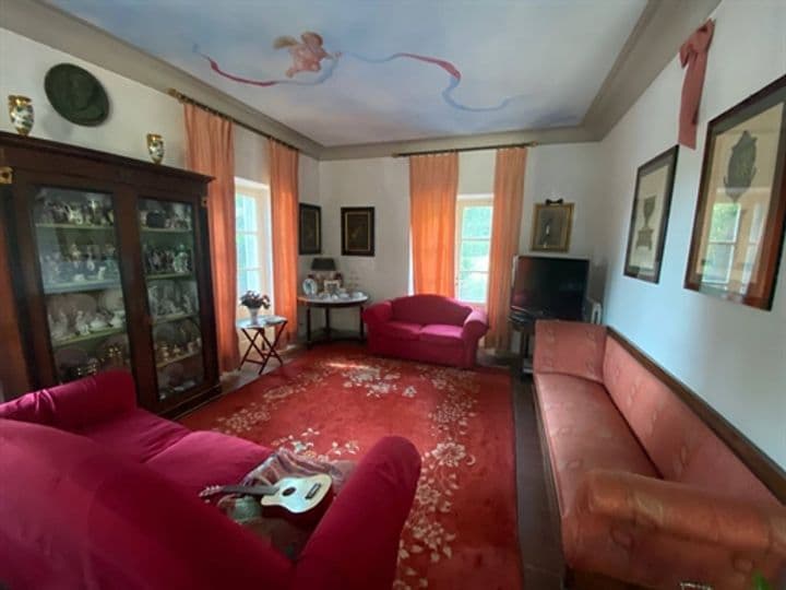 House for sale in Lucca, Italy - Image 7