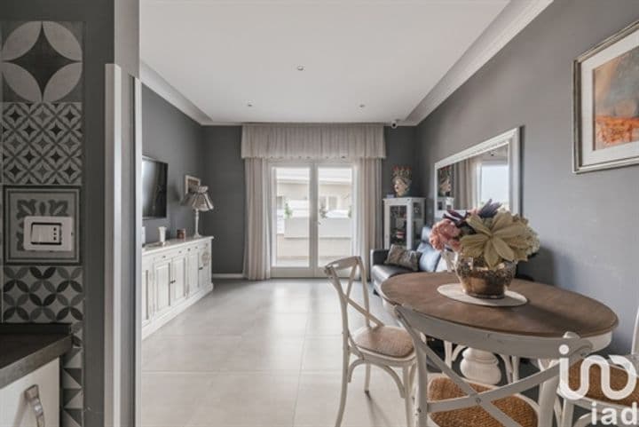 2 bedrooms apartment for sale in Rome, Italy - Image 8