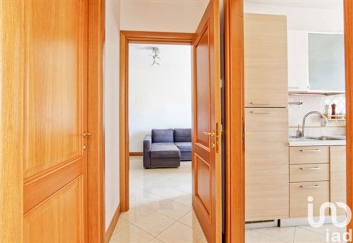 1 bedroom apartment for sale in Rome, Italy - Image 8