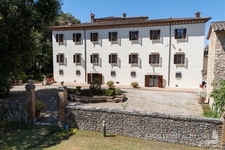 House for sale in Perugia, Italy - Image 12