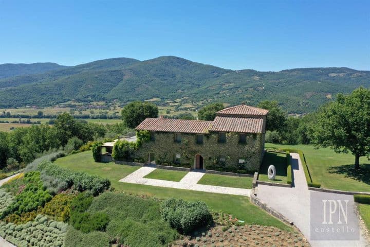 8 bedrooms other for sale in Lisciano Niccone, Italy - Image 3