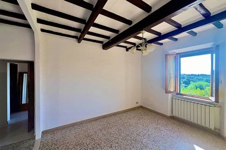 Apartment for sale in Cetona, Italy - Image 3