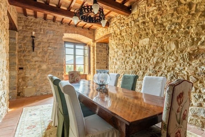 House for sale in Perugia, Italy - Image 9