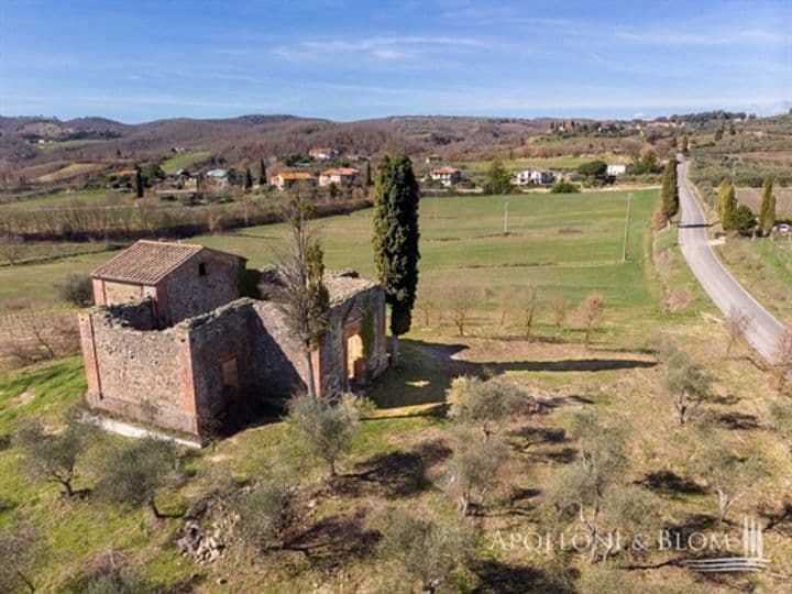 House for sale in Sinalunga, Italy - Image 4