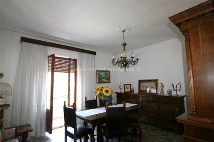 3 bedrooms apartment for sale in Sinalunga, Italy - Image 2