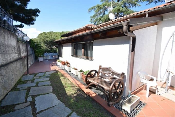 House for sale in Diano Marina, Italy - Image 10