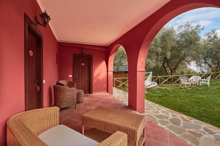 10 bedrooms building for sale in Monte San Savino, Italy - Image 2