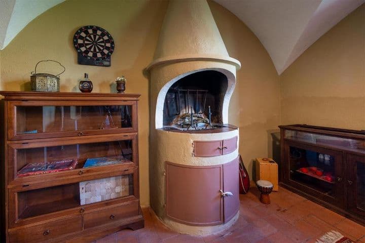 10 bedrooms building for sale in Monte San Savino, Italy - Image 4