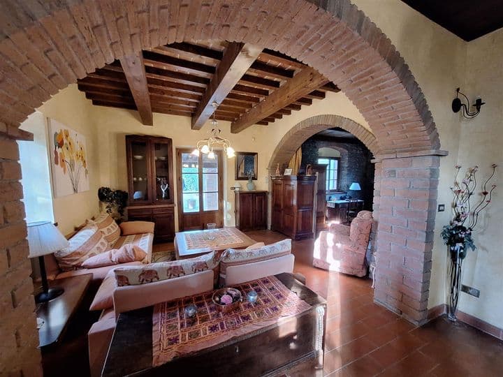 2 bedrooms house for sale in Civitella in Val di Chiana, Italy - Image 3