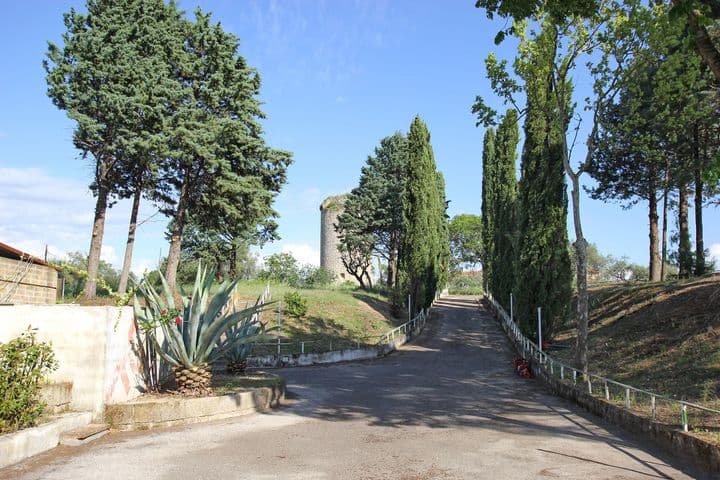 Building for sale in Terni, Italy - Image 12