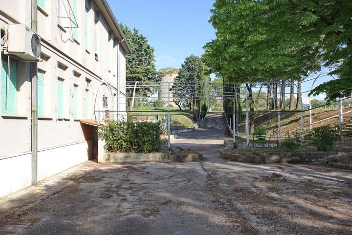 Building for sale in Terni, Italy - Image 10