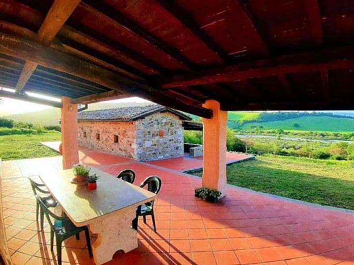 House for sale in Manciano, Italy - Image 8