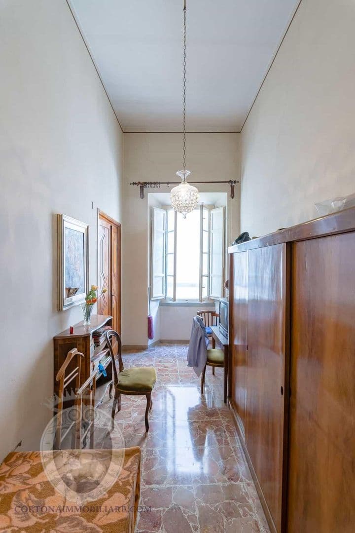 2 bedrooms apartment for sale in Cortona, Italy - Image 8