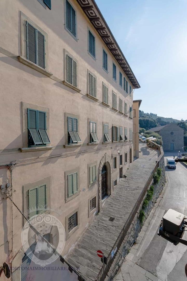 2 bedrooms apartment for sale in Cortona, Italy - Image 6