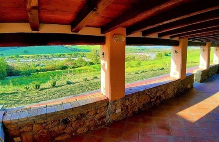 House for sale in Manciano, Italy - Image 3