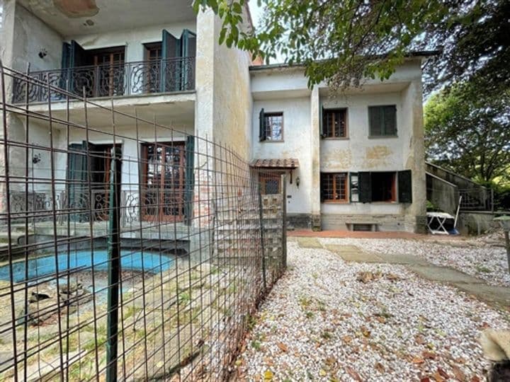 House for sale in Buggiano, Italy - Image 11