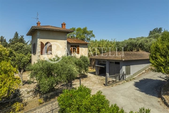 8 bedrooms house for sale in Passignano sul Trasimeno, Italy - Image 7