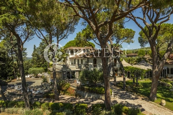 8 bedrooms house for sale in Passignano sul Trasimeno, Italy - Image 8