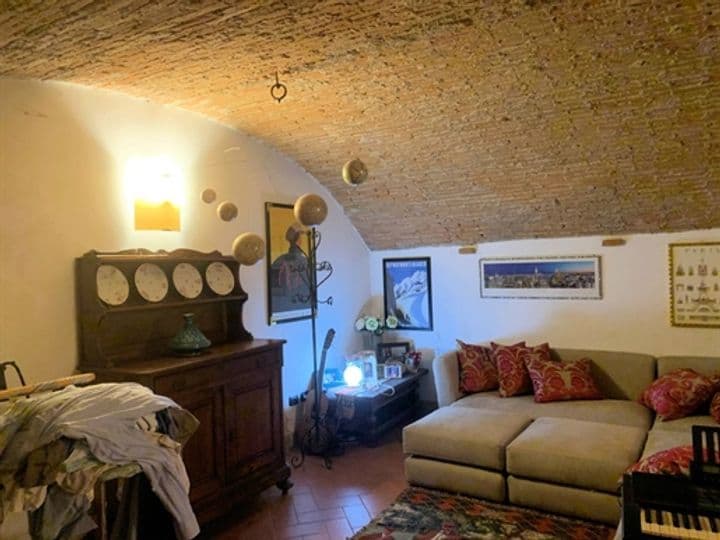 Apartment for sale in Pistoia, Italy - Image 5