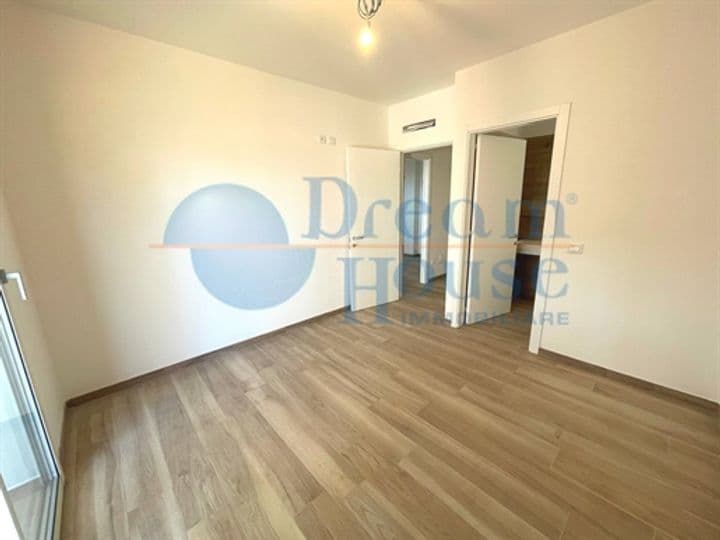 Apartment for sale in Alba Adriatica, Italy - Image 9