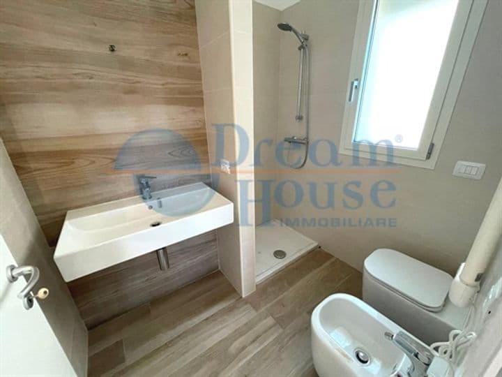 Apartment for sale in Alba Adriatica, Italy - Image 11