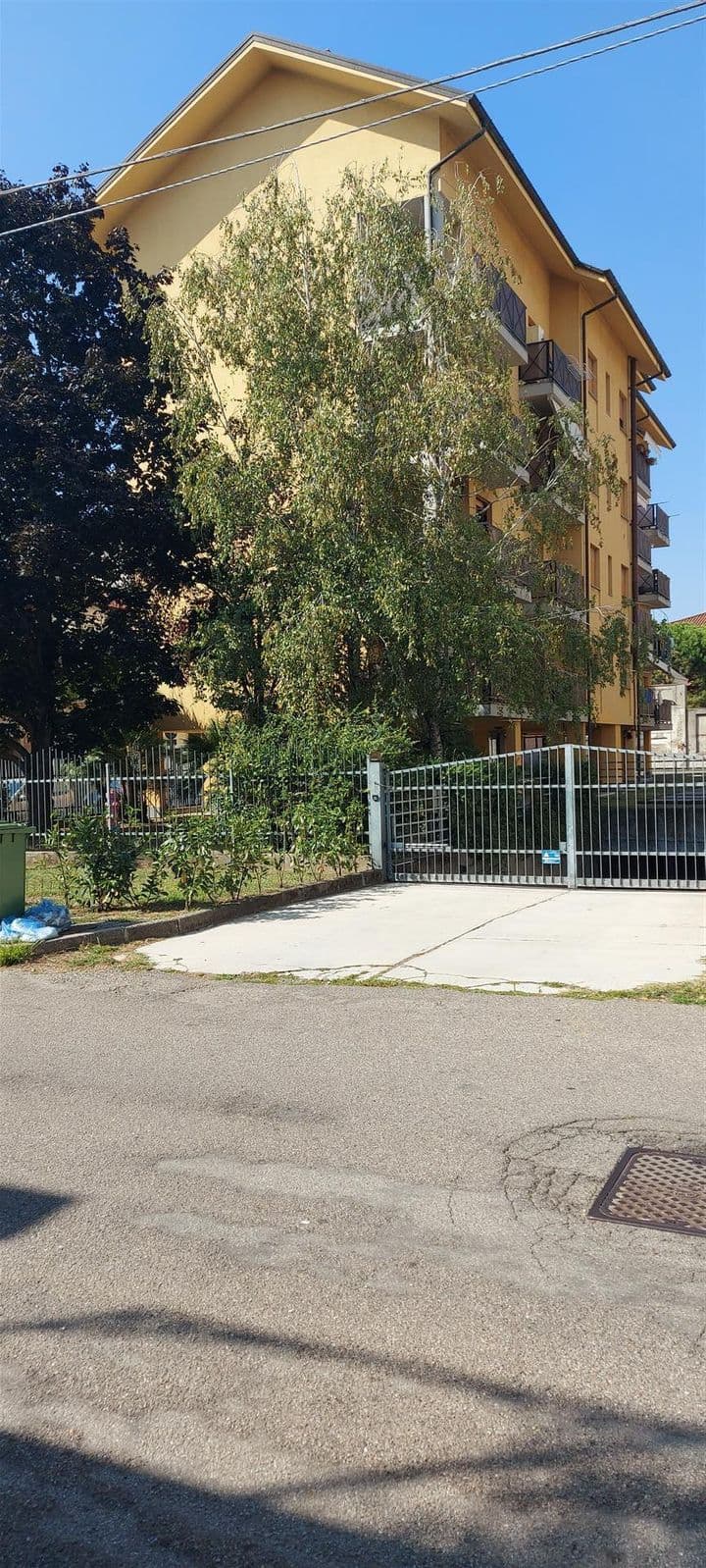 2 bedrooms apartment for sale in Busto Arsizio, Italy - Image 3