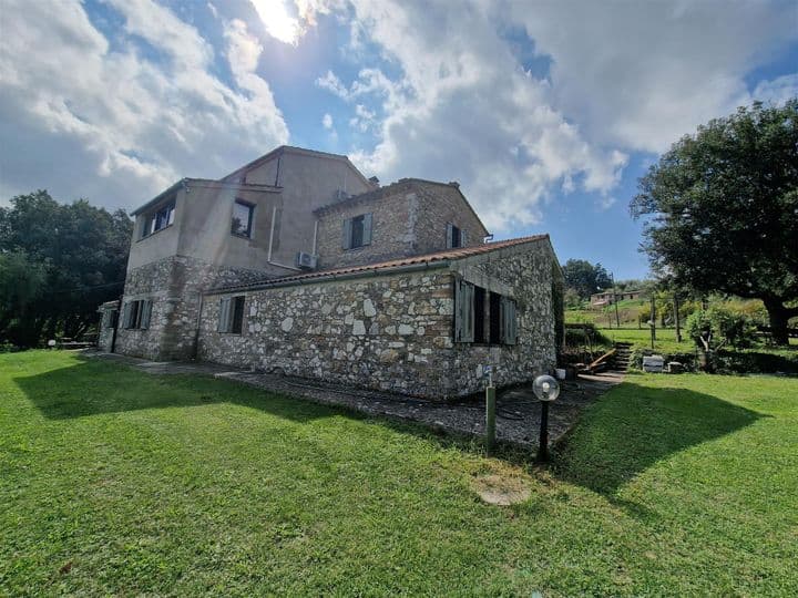 4 bedrooms house for sale in Lugnano in Teverina, Italy - Image 3