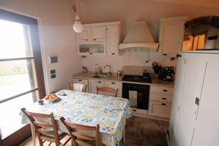 House for sale in Roccastrada, Italy - Image 12