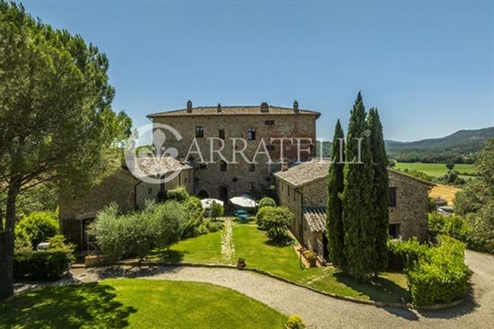 House for sale in Marsciano, Italy - Image 8