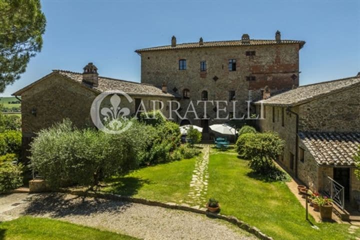 House for sale in Marsciano, Italy - Image 9