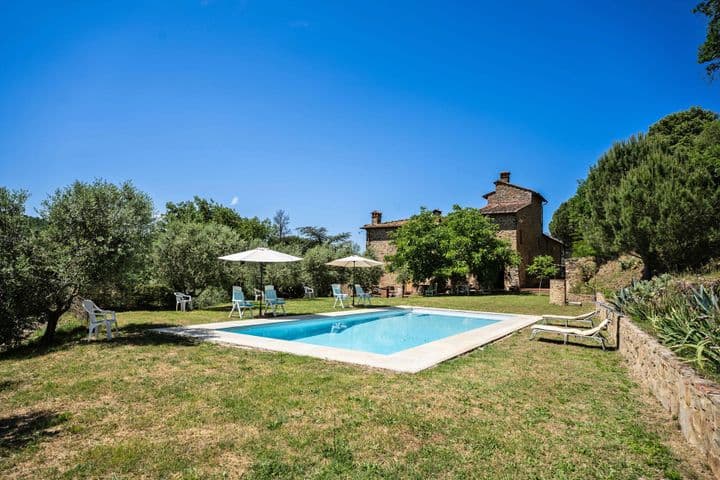 4 bedrooms house for sale in Sinalunga, Italy - Image 2