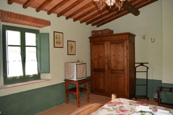 5 bedrooms house for sale in Gaiole in Chianti, Italy - Image 12