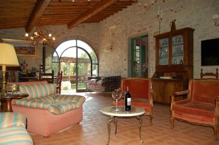 5 bedrooms house for sale in Gaiole in Chianti, Italy - Image 6