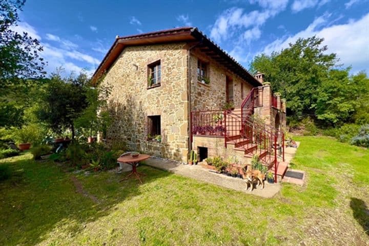 House for sale in Piegaro, Italy - Image 4