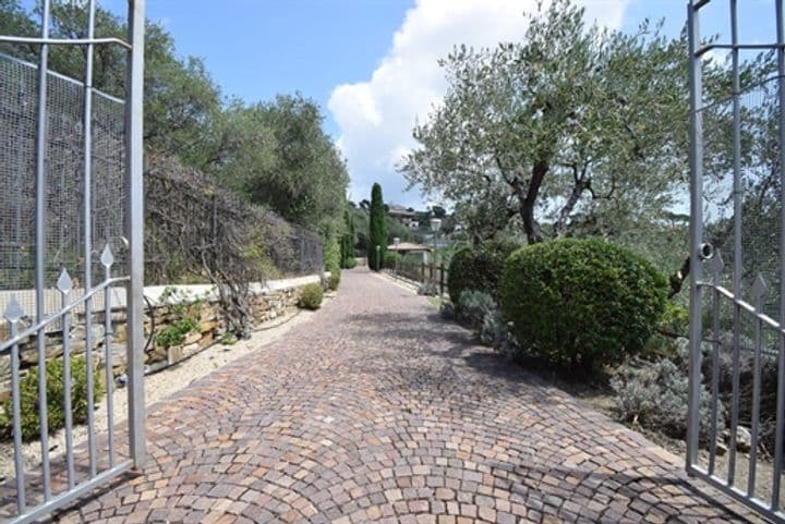 House for sale in Diano Marina, Italy - Image 2