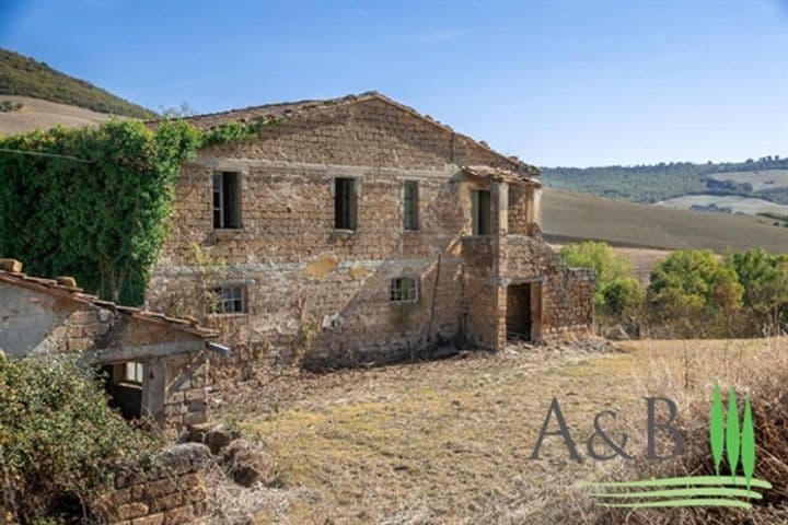 House for sale in San Casciano dei Bagni, Italy - Image 5