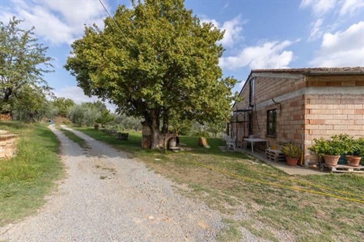 House for sale in Montepulciano, Italy - Image 3