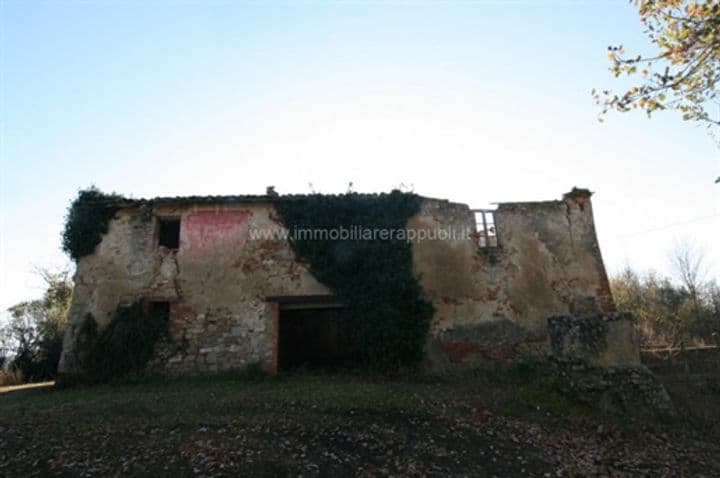 House for sale in Asciano, Italy - Image 2