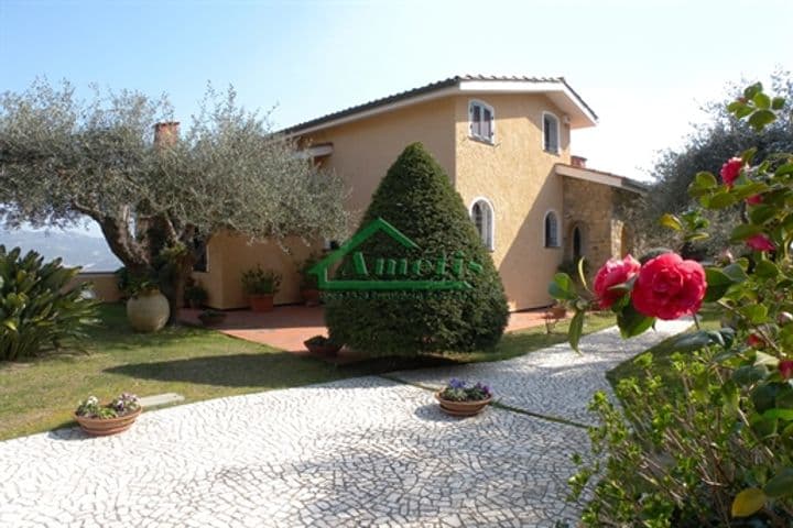 House for sale in Imperia, Italy - Image 8