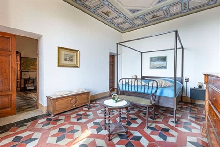 House for sale in Pomarance, Italy - Image 9