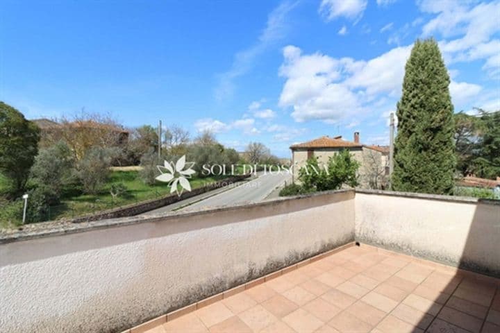 Apartment for sale in Castiglione dOrcia, Italy - Image 3