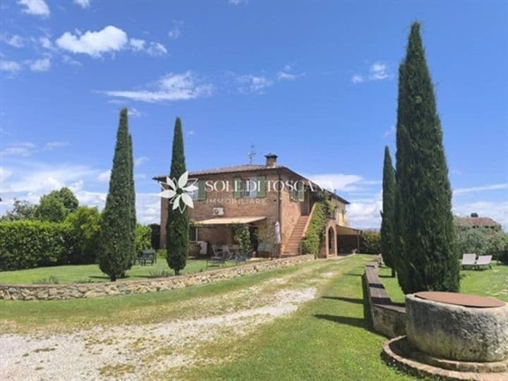 House for sale in Torrita di Siena, Italy - Image 2