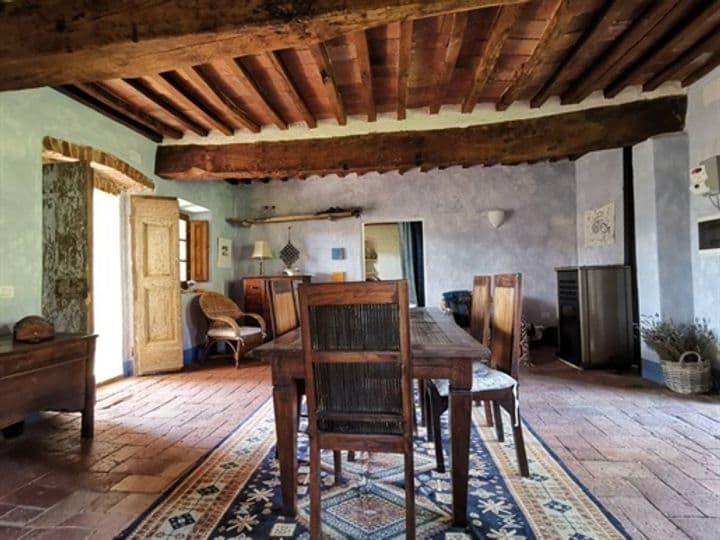 House for sale in Trequanda, Italy - Image 7