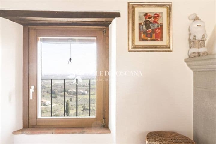 Apartment for sale in Lucignano, Italy - Image 8